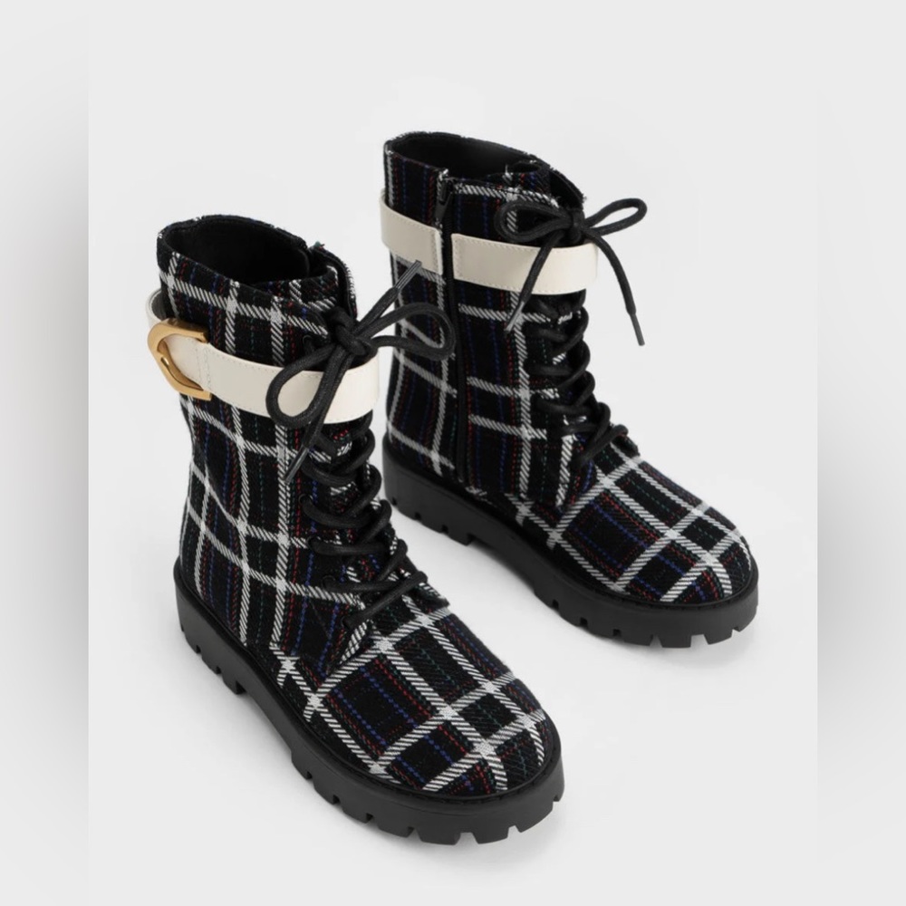 Charles & Keith Gabine Check-Print Lace-Up Ankle Boots kids US 2 age 7.5 - Picture 2 of 10